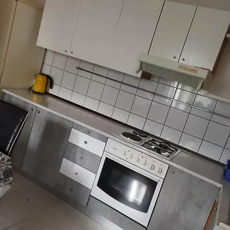 A & I Apartment Split